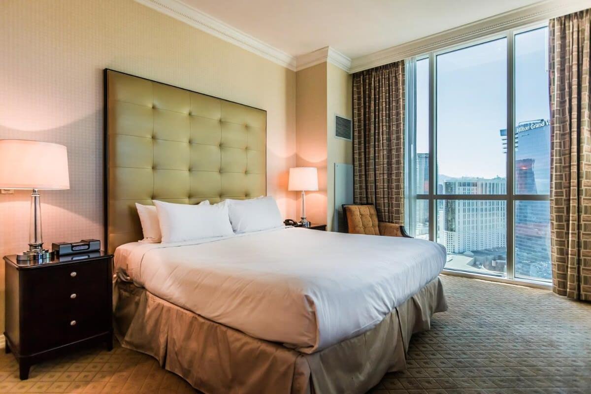 Holiday home Mgm Signature 1br With Balcony 08714 *