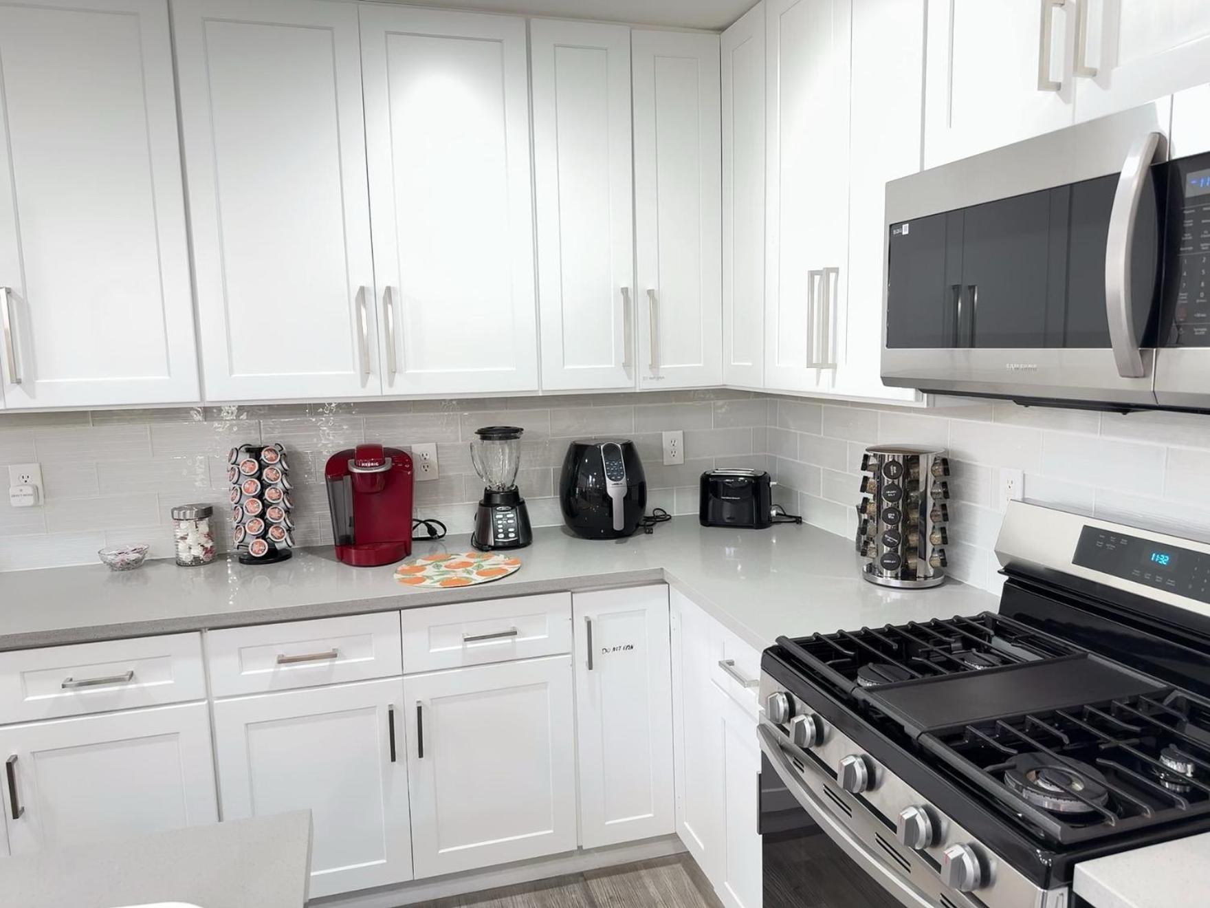 Villa Pool House Newly Remodeled 3bed 3bath Near Dt Summerlin And Red Rock