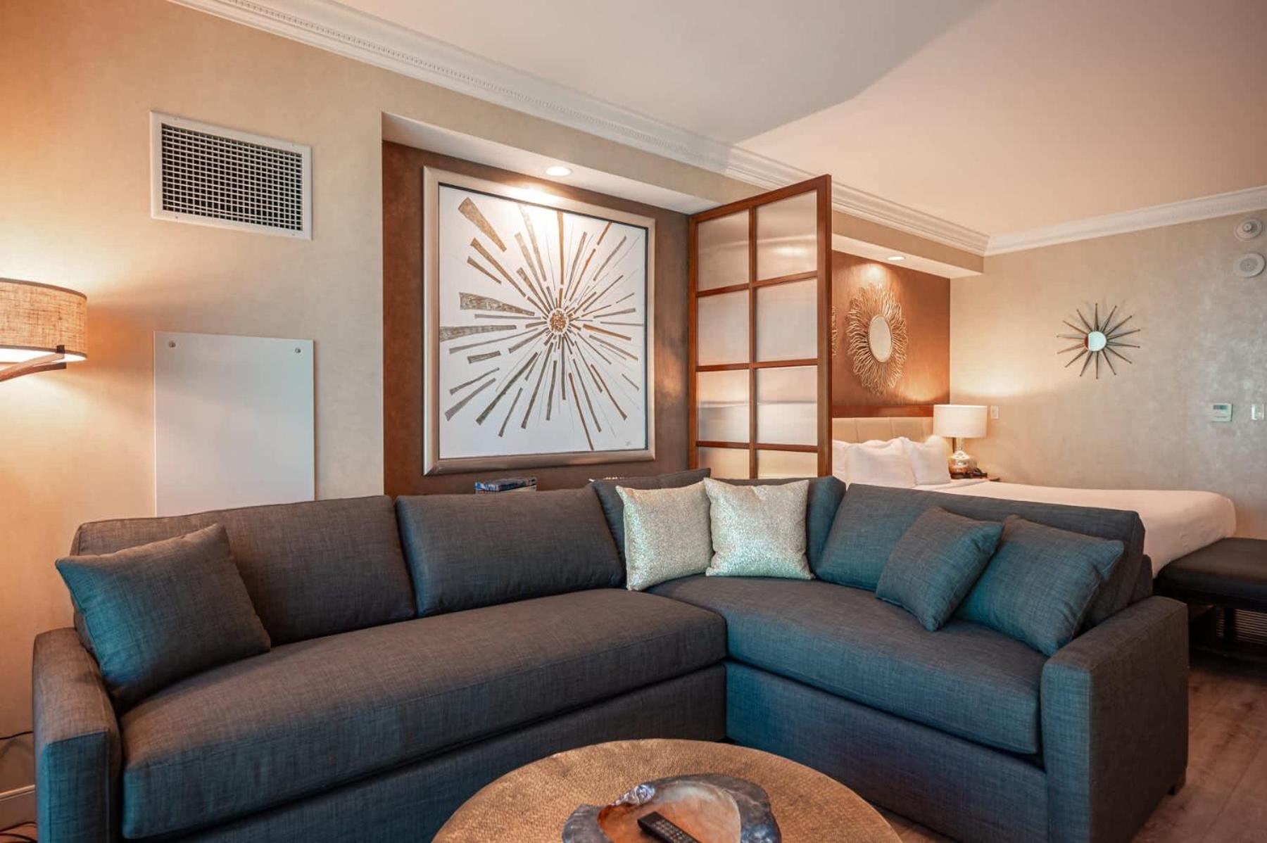 Holiday home No Fee Strip View Balcony+ Free Valet+ Pool Las Vegas
