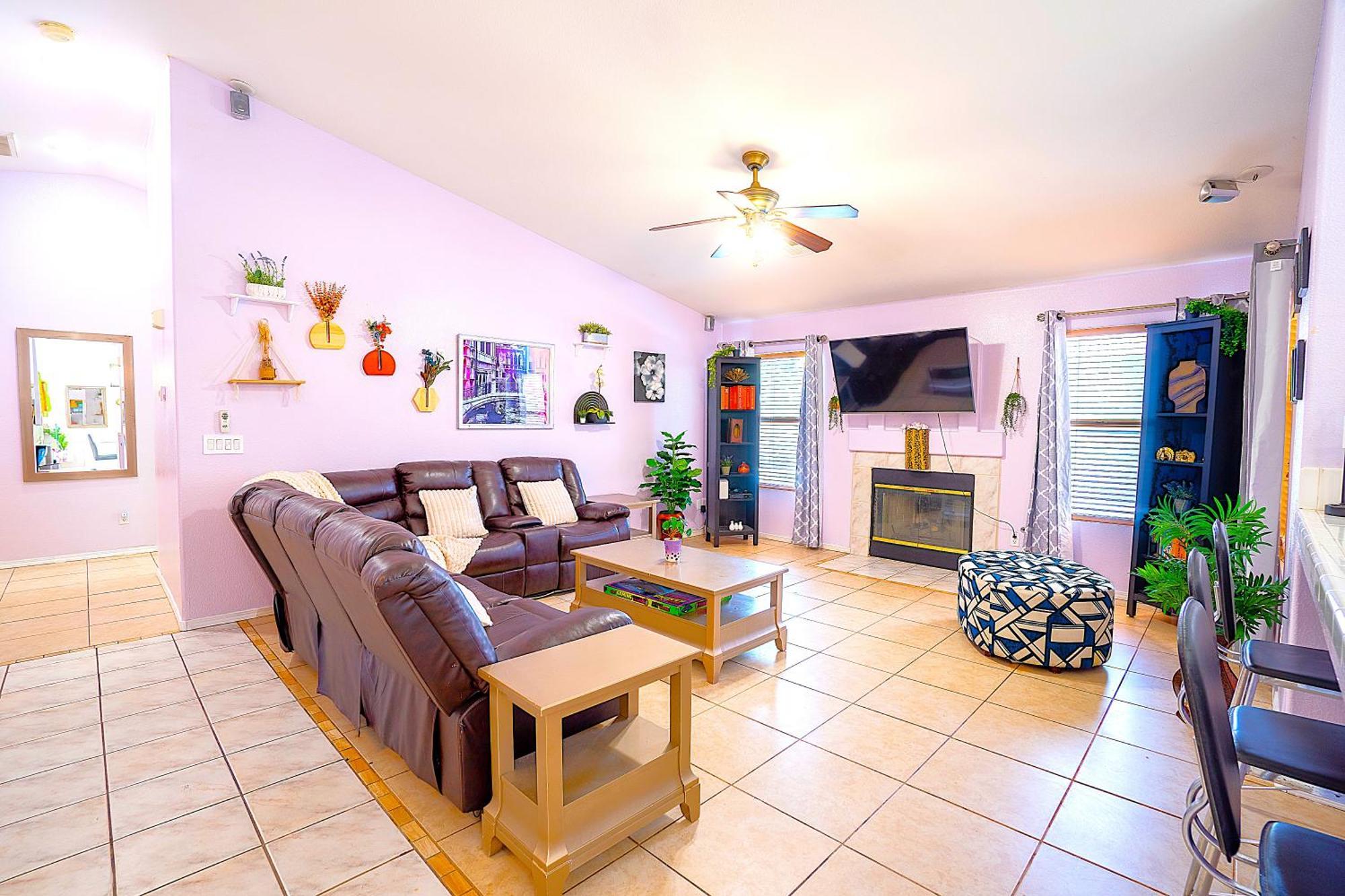 Gasthof Private Guestrooms In North Vegas Area Las Vegas