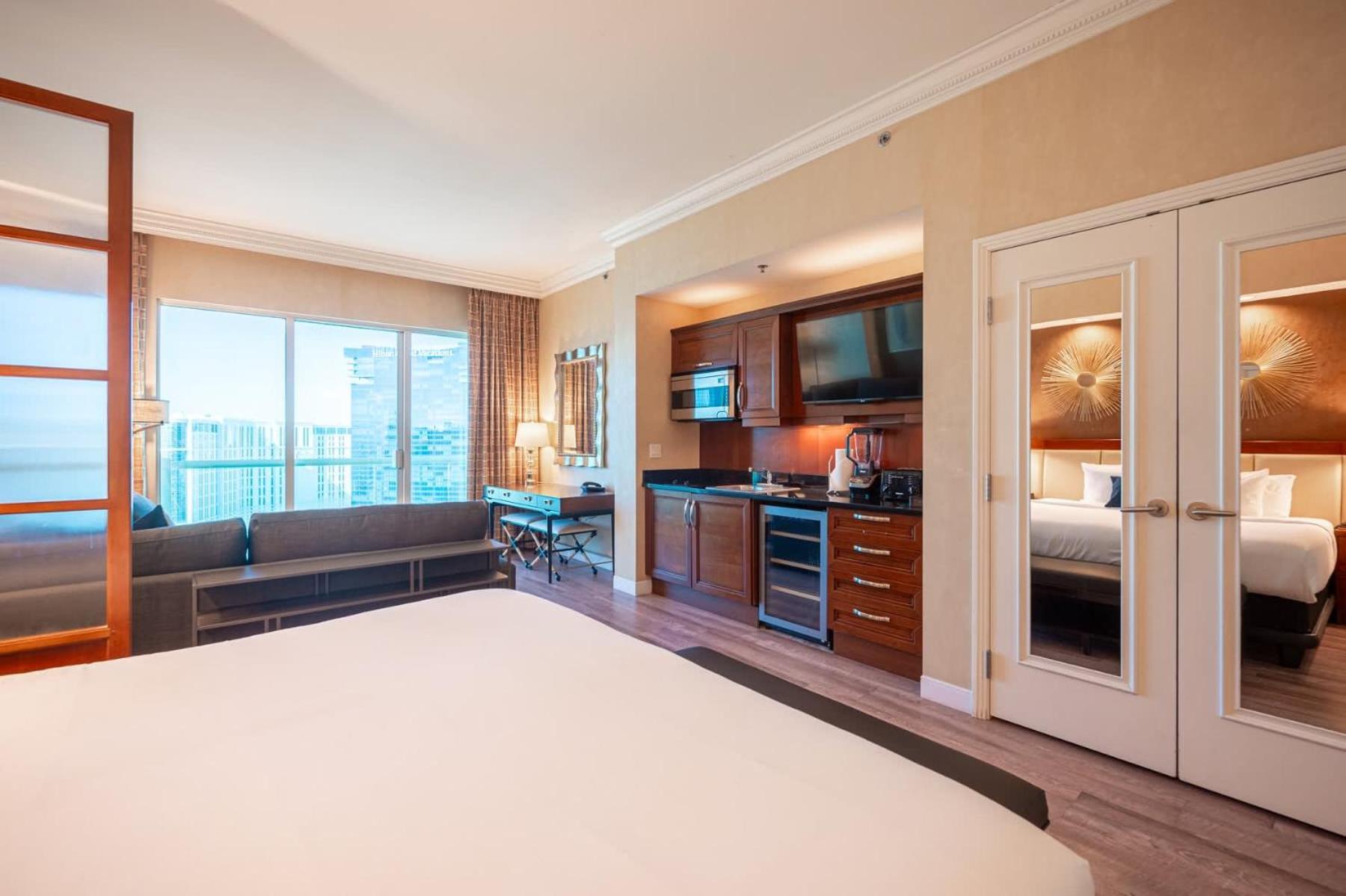 No Fee Strip View Balcony+free Valet+ Pool Сasa de vacaciones Las Vegas