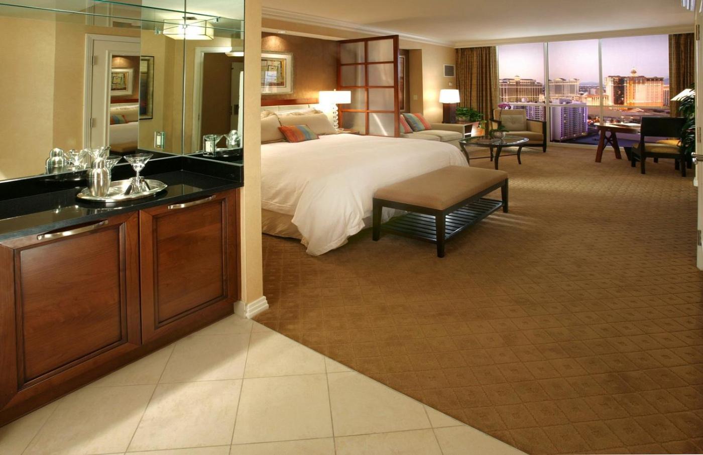 Mgm Signature - Strip View Suite- Free Valet Parking Aparthotel *