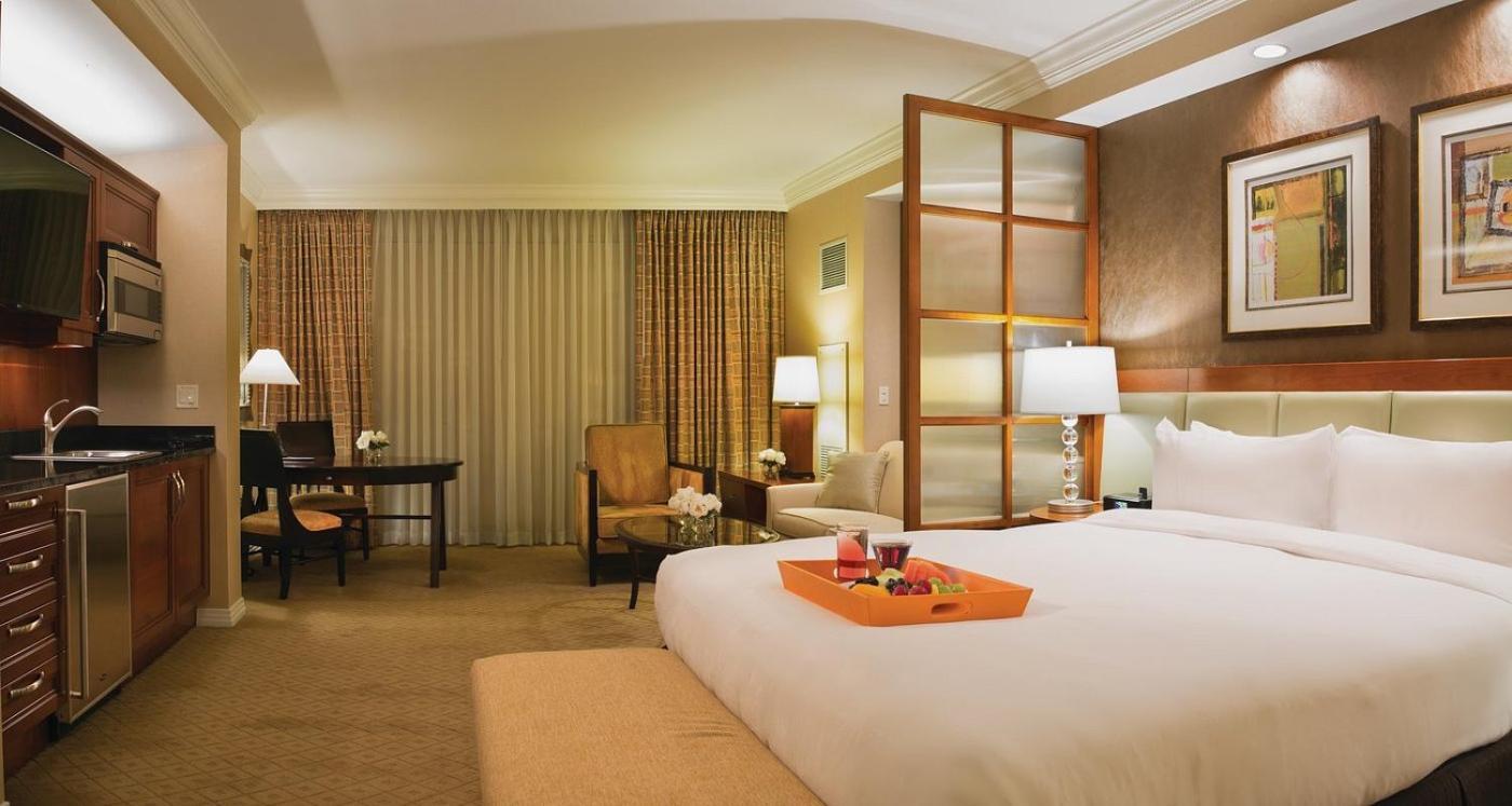 Mgm Signature - Strip View Suite- Free Valet Parking Aparthotel *