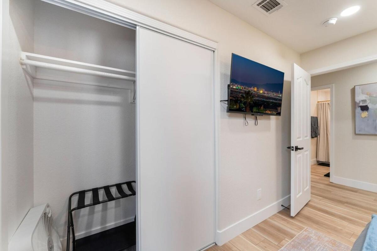 New! Spacious Vegas Oasis W Pool Sauna