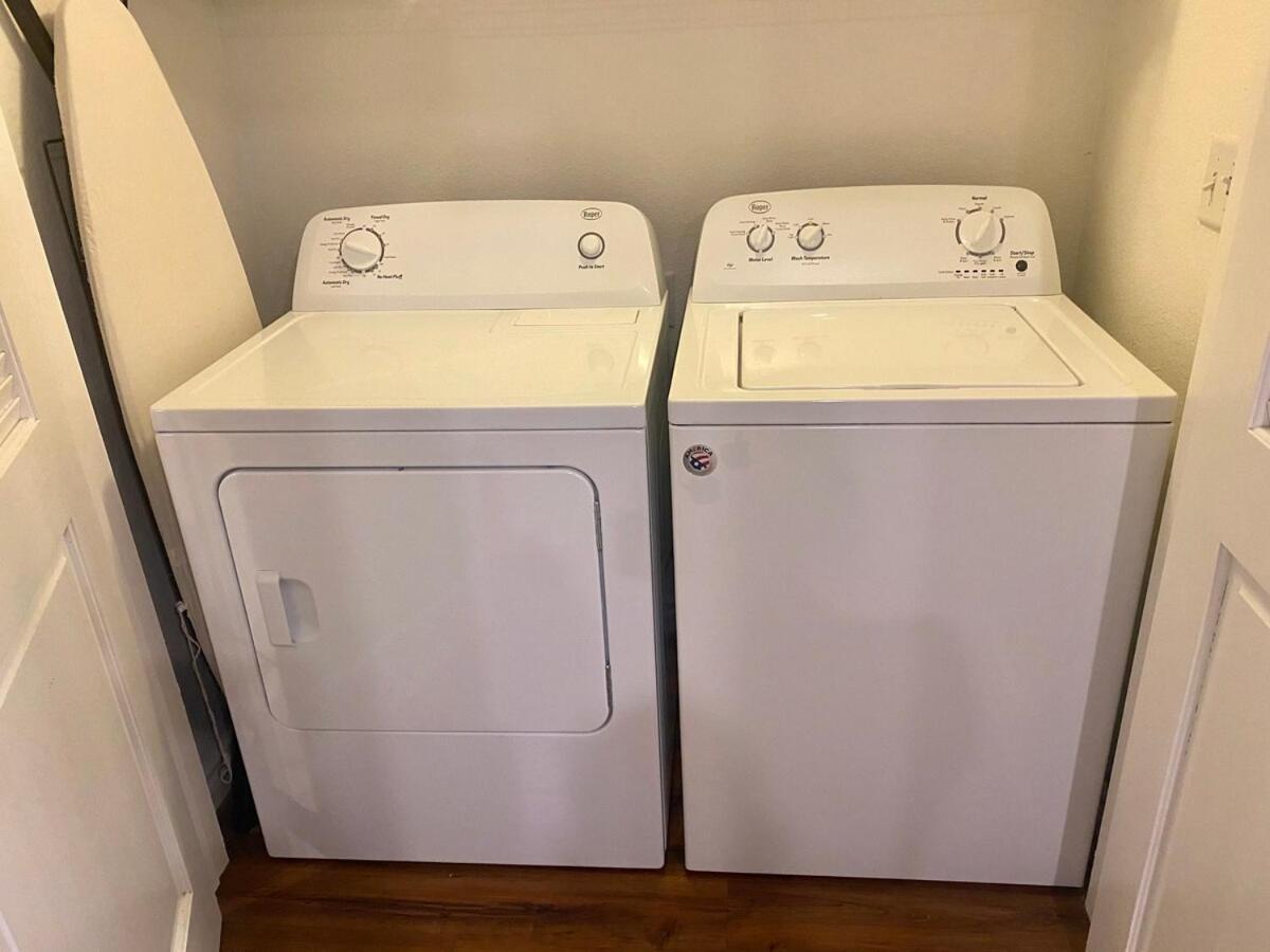 Upgraded Vegas Condo- 15 Minutes From Strip Apartamento Las Vegas