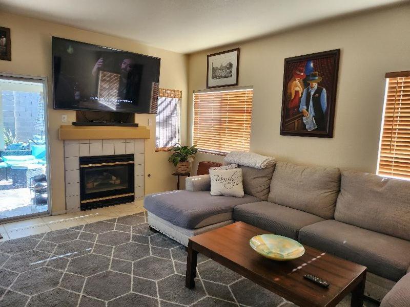 Near Airport, Strip And Raiders Stadium Homestay Las Vegas