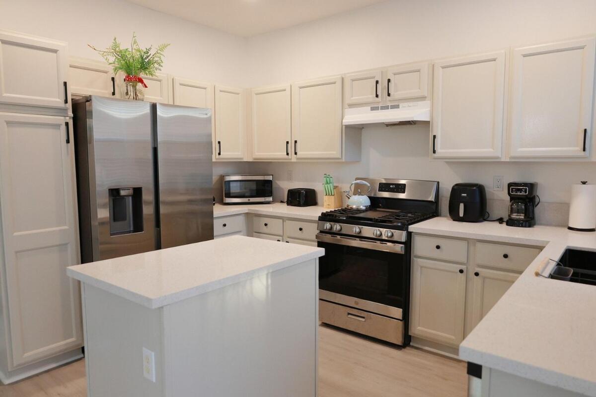 Villa Beautiful Vegas Near Strip And Chinatown *