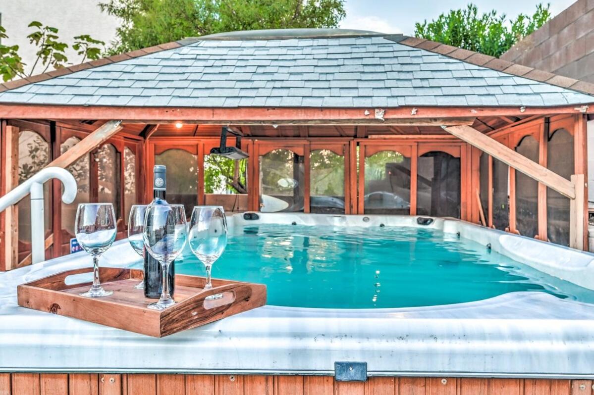 Vegas Vibes 4br With Poolspa, Perfect For Groups * Las Vegas
