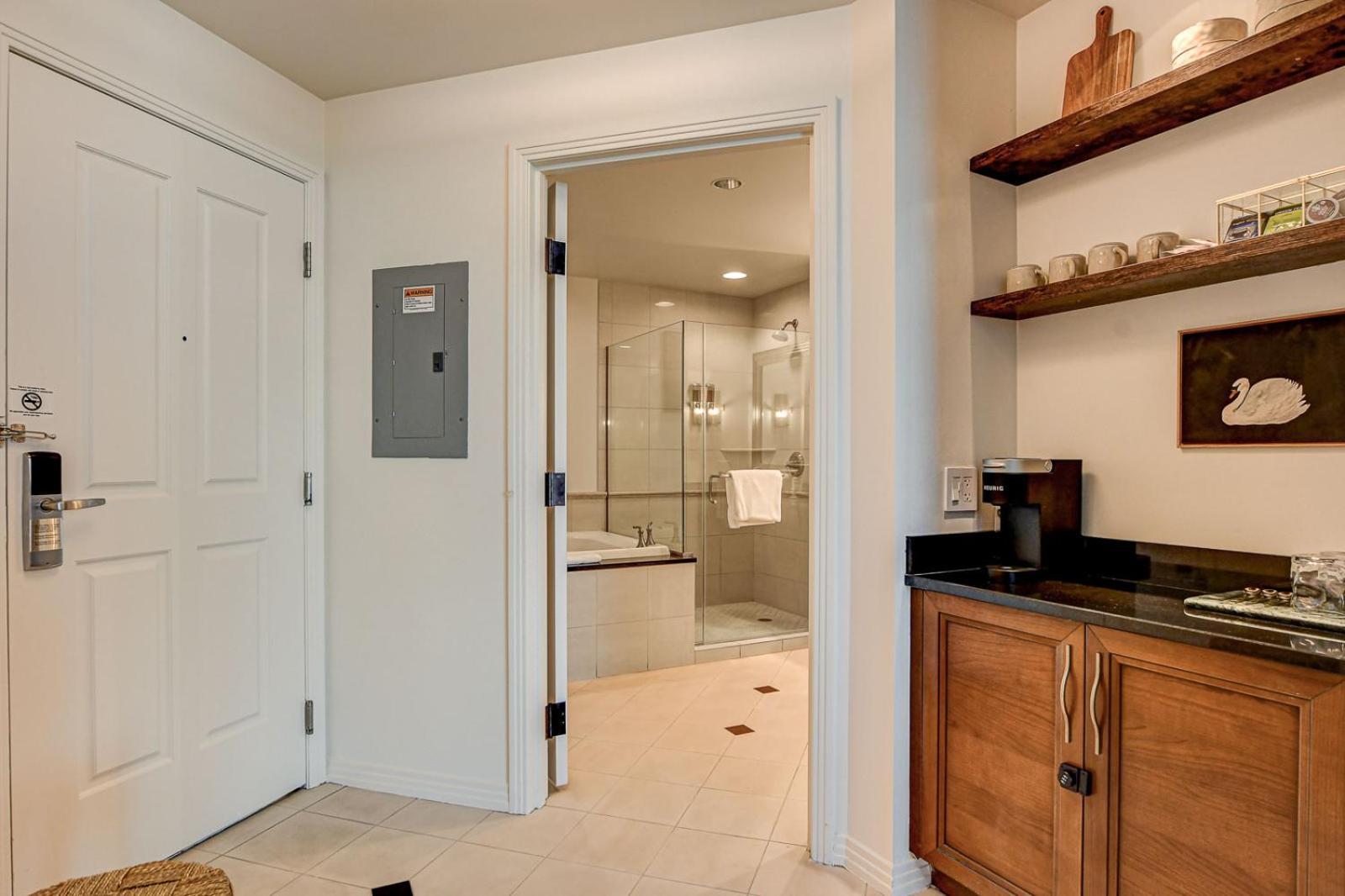 The Rose Mgm Signature Aparthotel