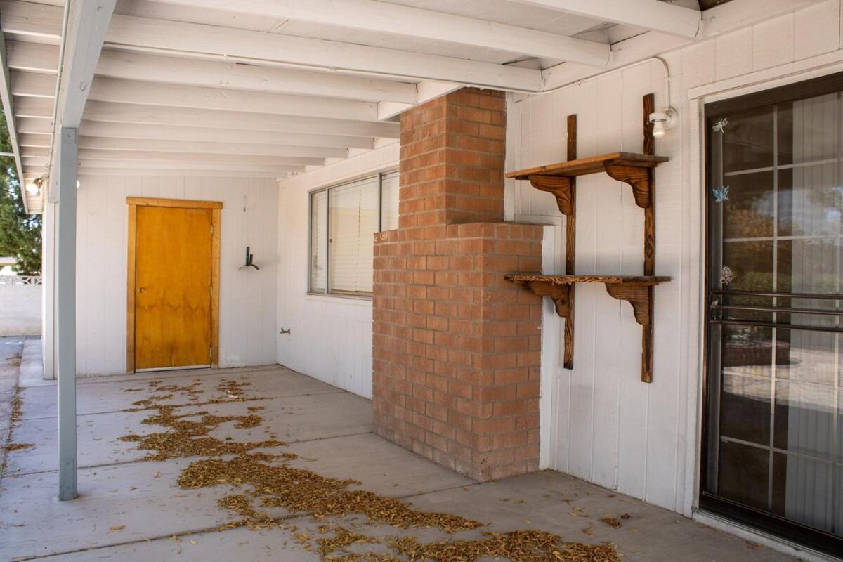 Stunning Remodeled Single-story * Las Vegas