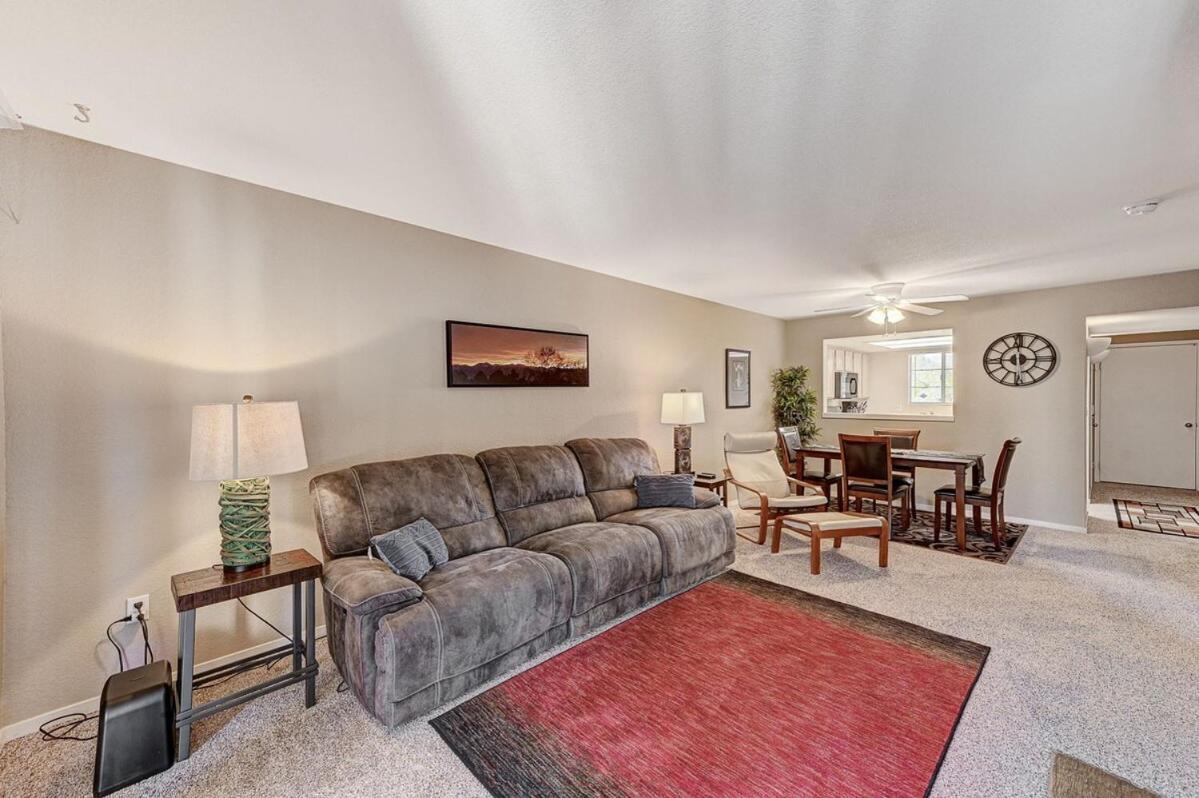 Summerlin Gated Community Apartment Las Vegas