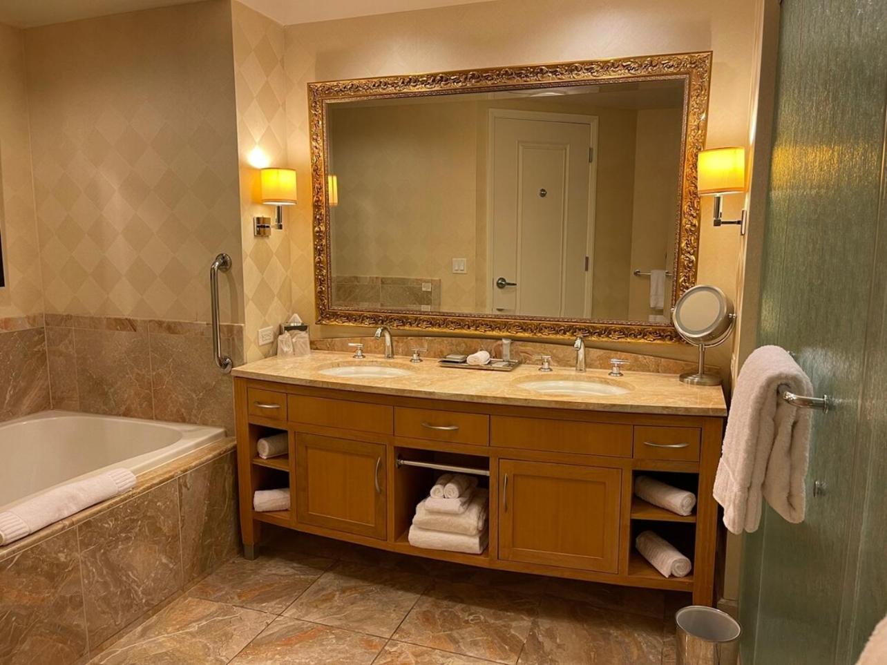 Vakantiehuis Five Star Trump No And Cleaning Fees *