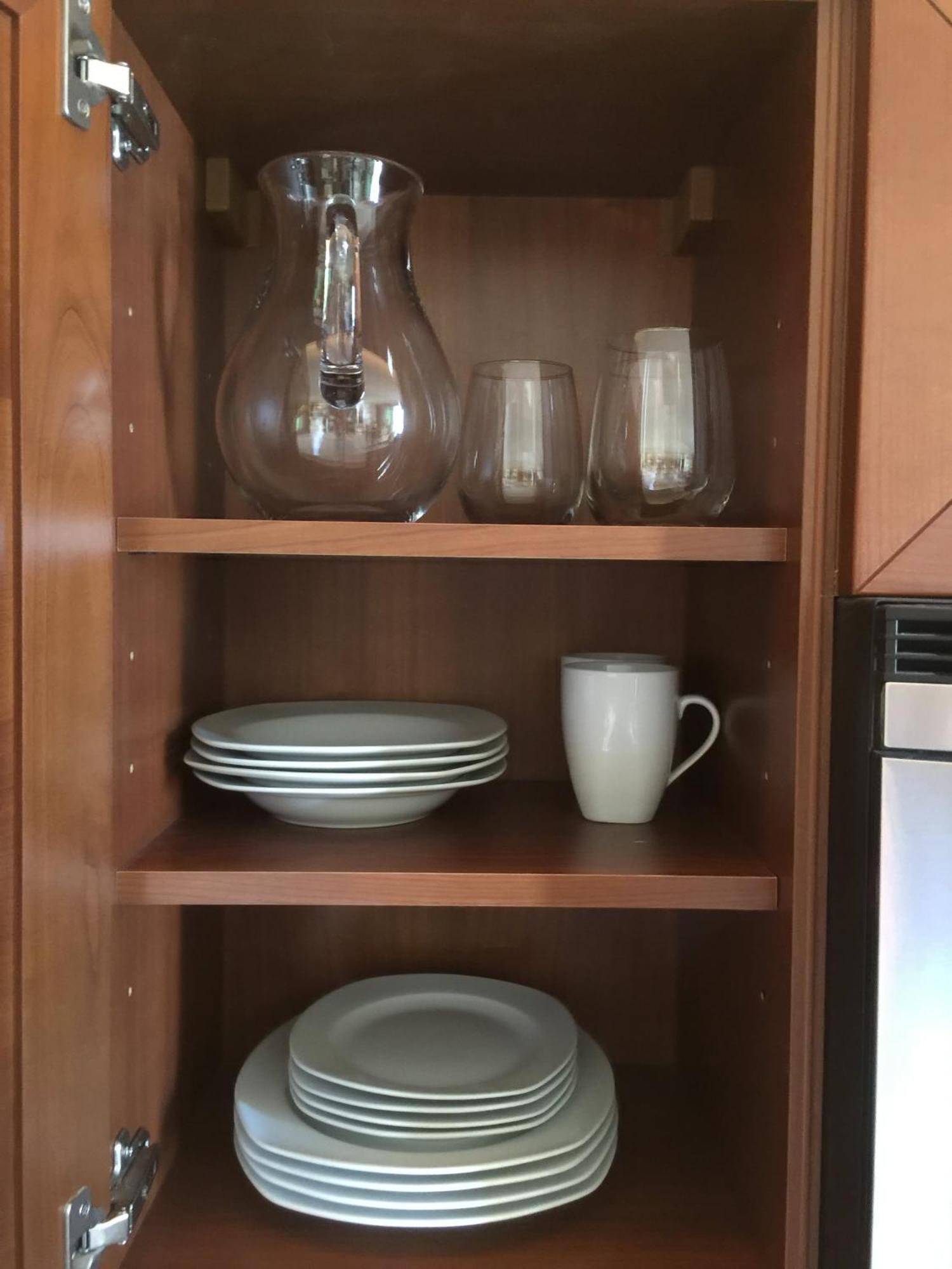Apartment No Fee Strip View &free Valet &pool *
