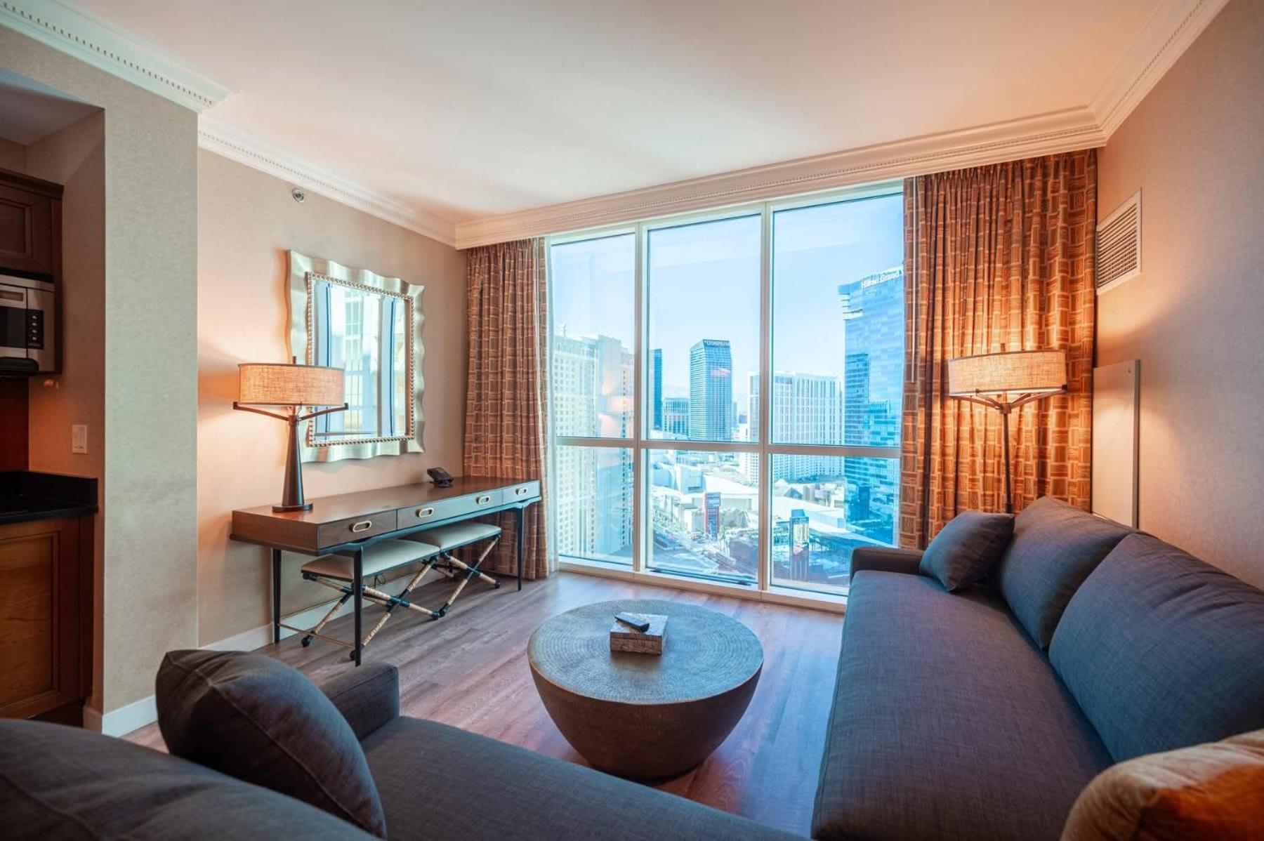 No Fee Strip View &free Valet &pool