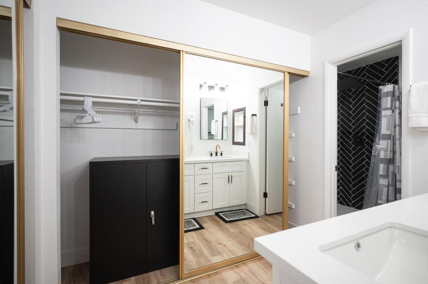 Holiday home Luxury Retreat The Vegas Edition