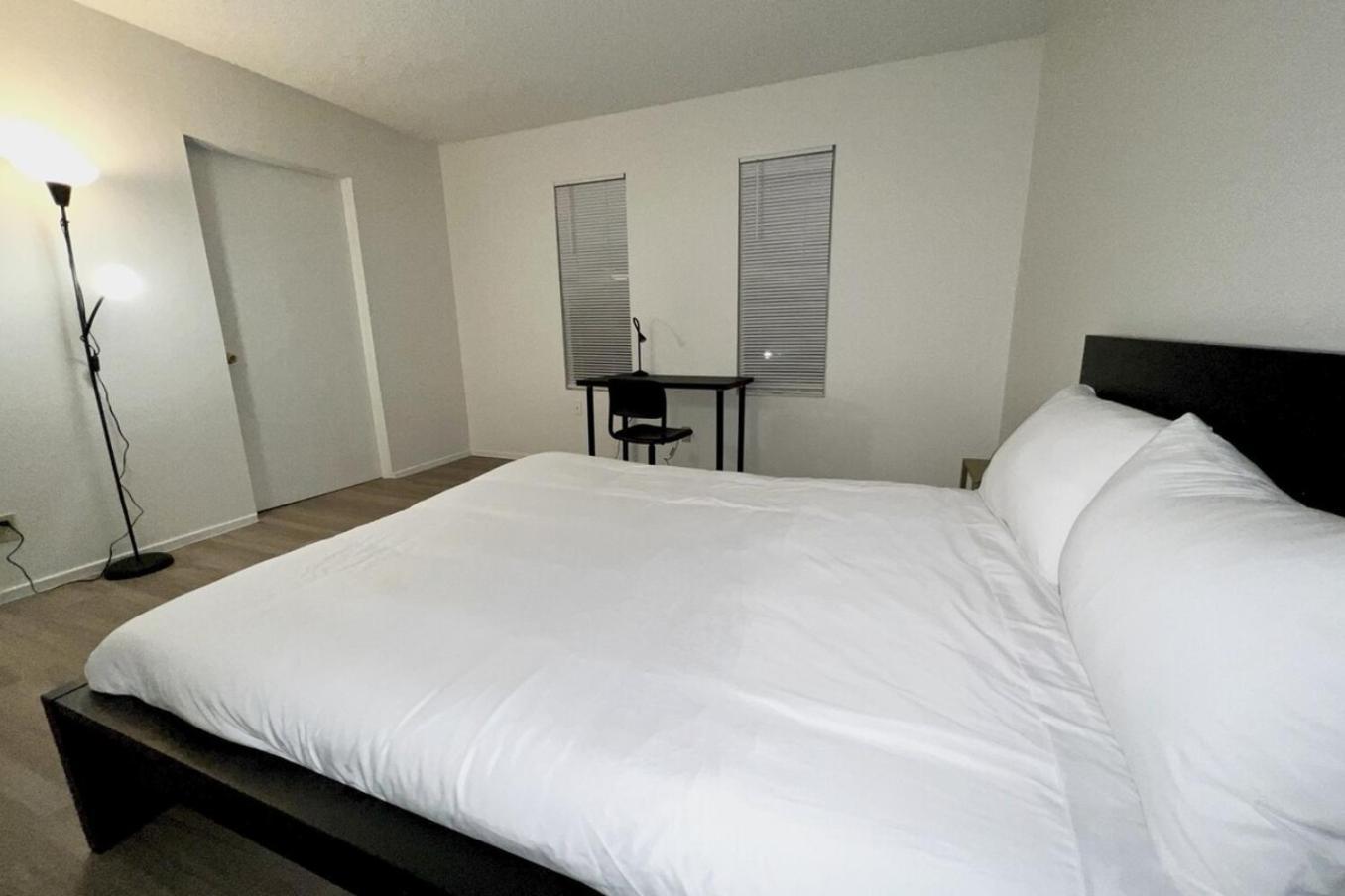 Holiday home 2 To 6 Bedroom Walk To Strip Mgm Casino Shop Club