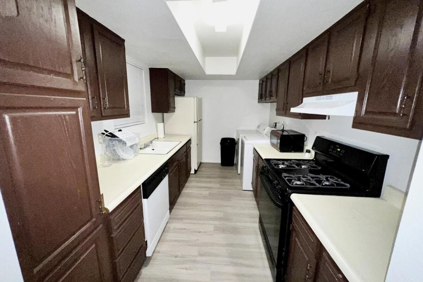 2 To 6 Bedroom Walk To Strip Mgm Casino Shop Club * Las Vegas