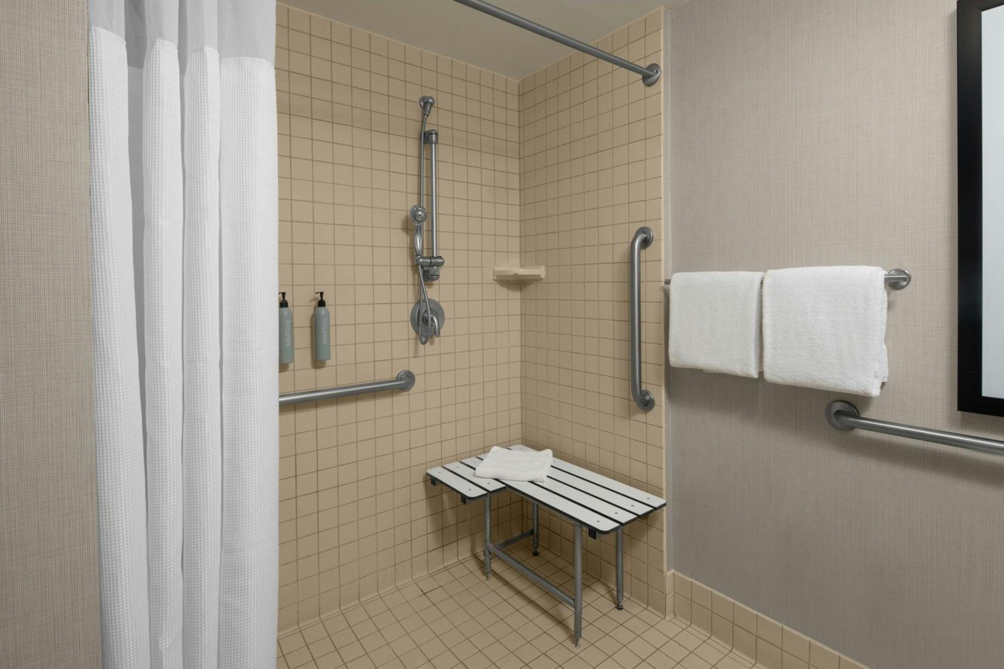 Hotel By Marriott Hughes Center Las Vegas