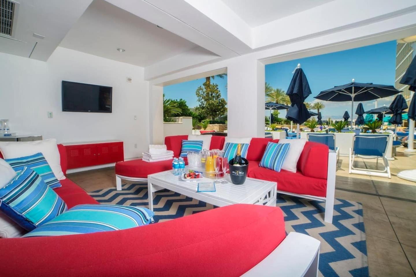 Five Star Trump No And Cleaning Fees * Las Vegas