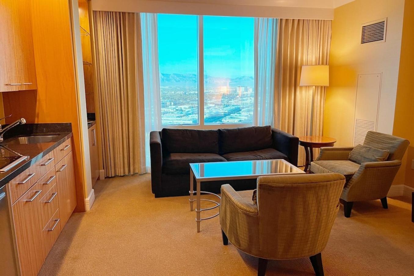Five Star Trump No And Cleaning Fees Holiday home