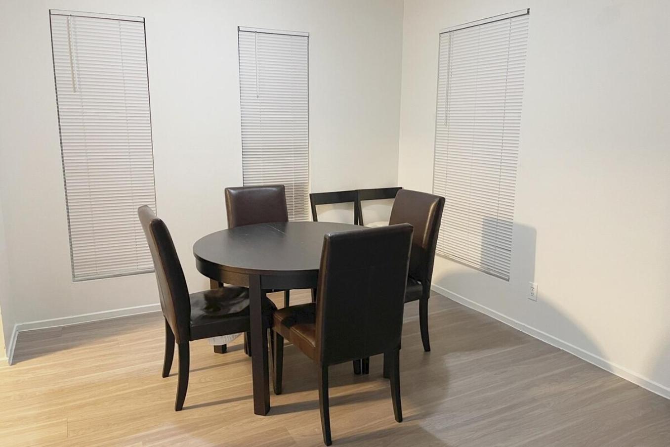 Holiday home 2 To 6 Bedroom Walk To Strip Mgm Casino Shop Club *