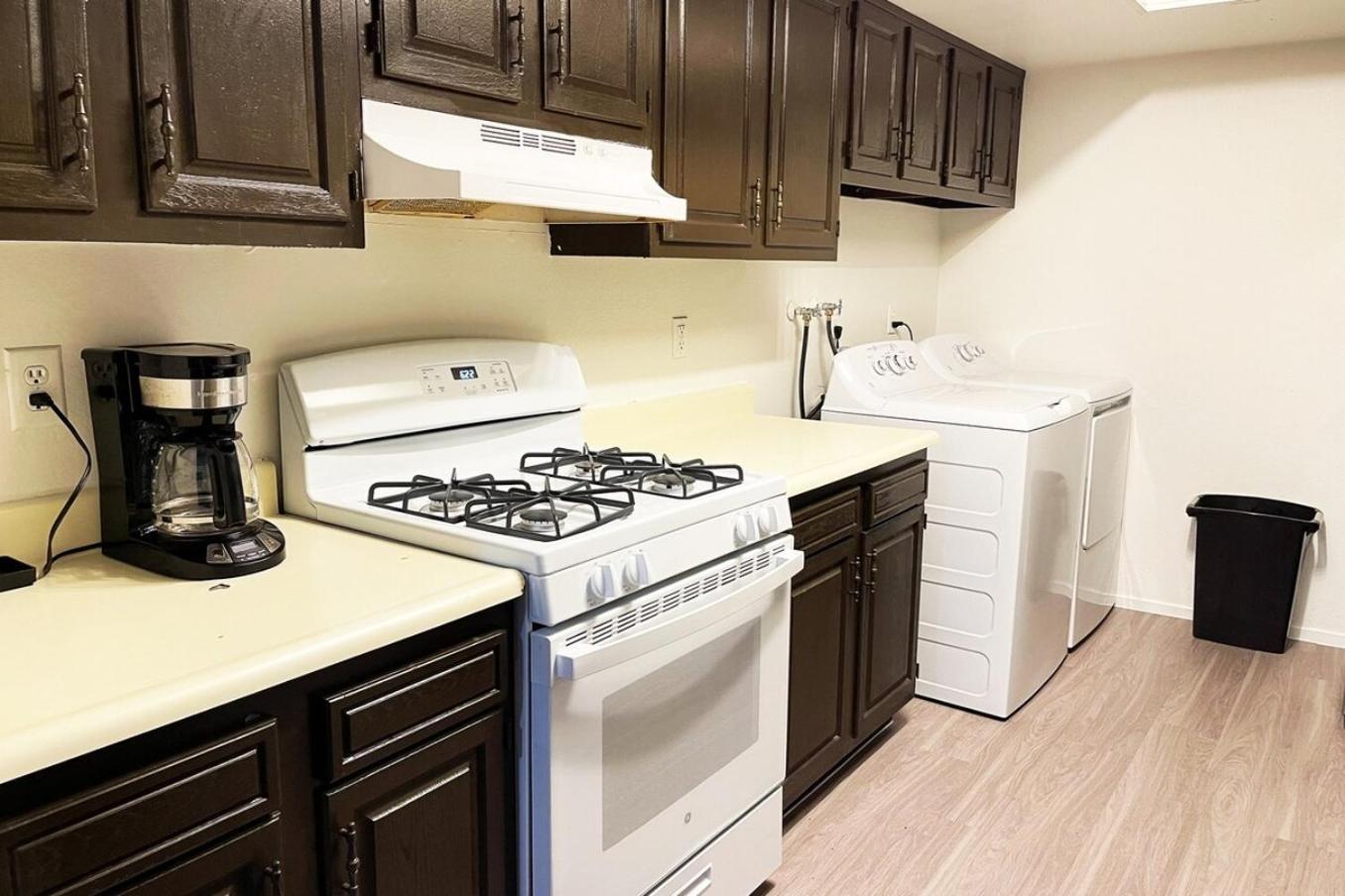 2 To 6 Bedroom Walk To Strip Mgm Casino Shop Club * Las Vegas