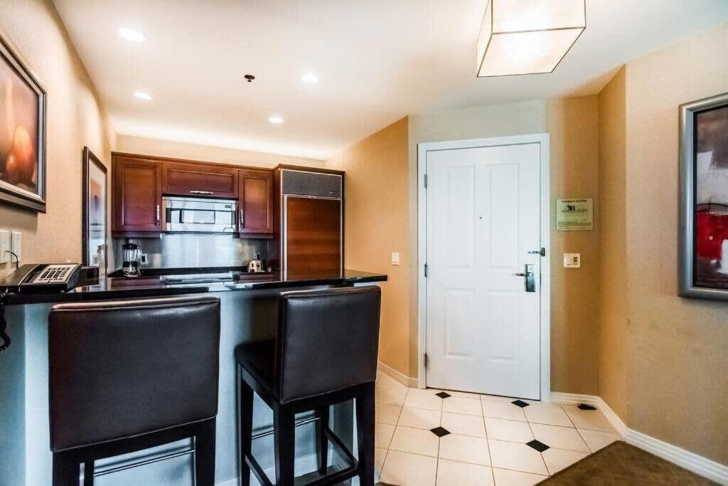Stunning Mgm 1br W Airport & Mountain Views 10802 * Las Vegas