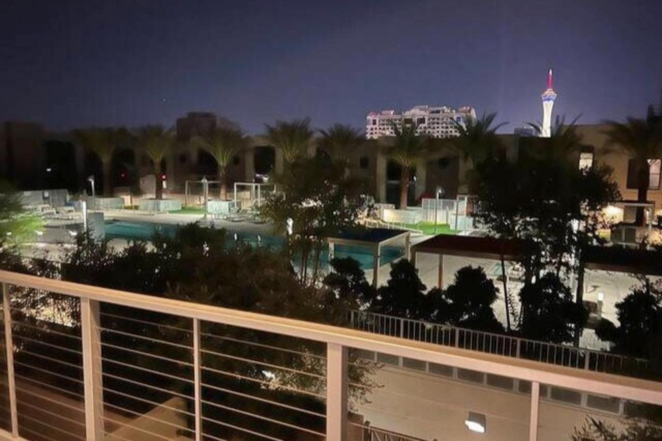 Holiday home Balcony Luxury High Rise Downtown Fremont Casinos *