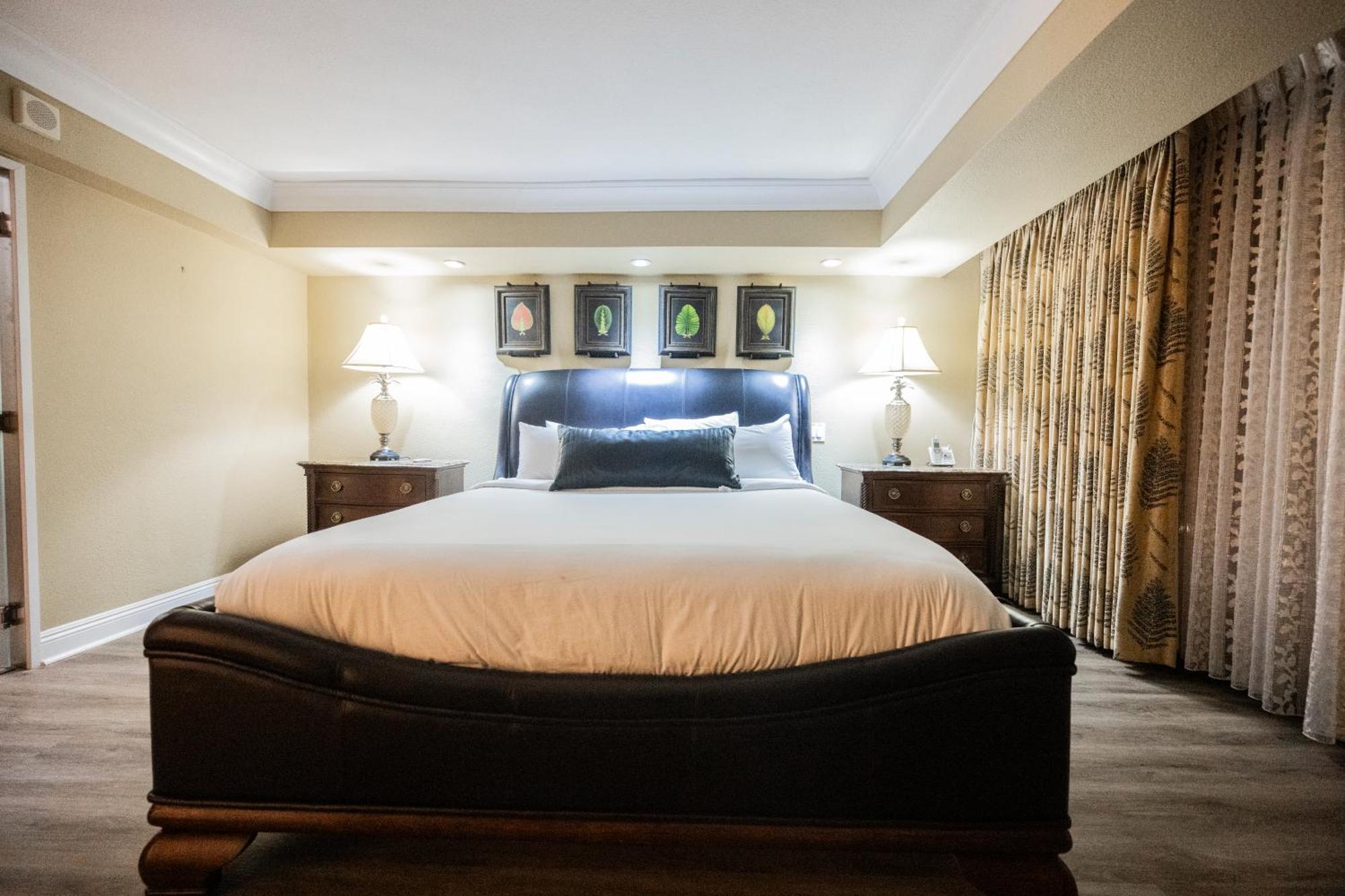 Apartahotel Stripviewsuites At Jockey Club Las Vegas