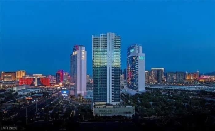 Holiday home Incredible Penthouse Strip Views Balcony Access Las Vegas