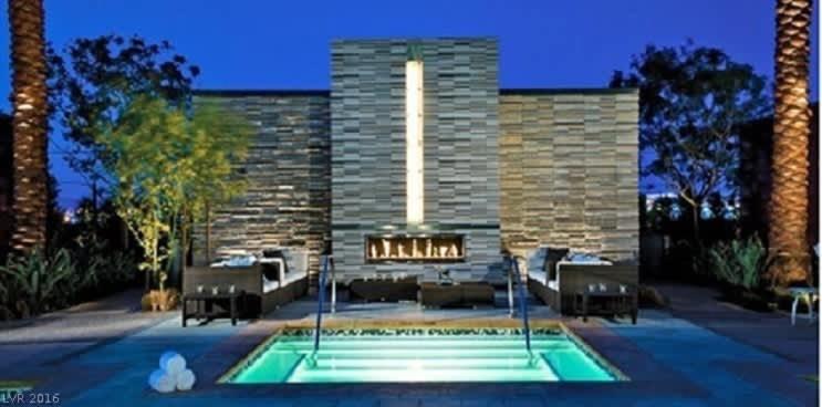 Holiday home Incredible Penthouse Strip Views Balcony Access Las Vegas