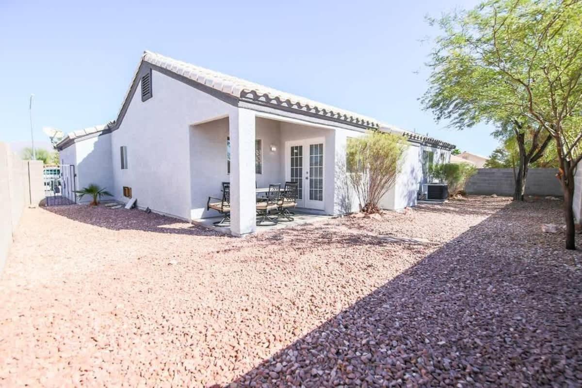 Spacious Stylish And Convenient Holiday home Las Vegas