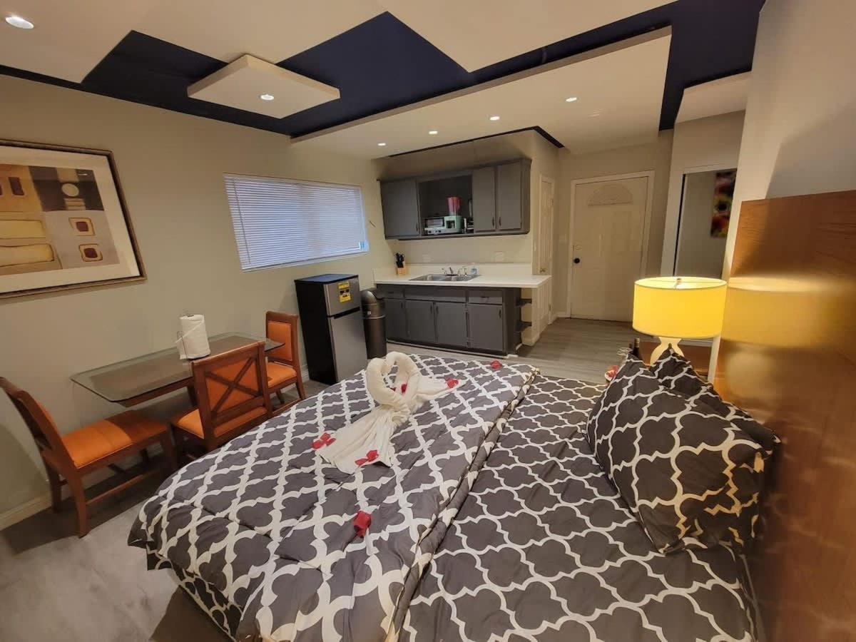 Adorable Unit To Remember Vegas Getaway Apartment
