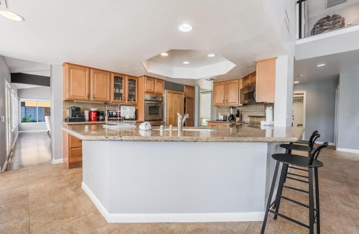 Luxury Meets Vegas Gorgeous By The Strip Holiday home