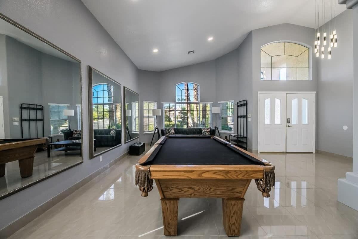 Holiday home Luxury Redefined Indoor Comfort Outdoor Bliss *