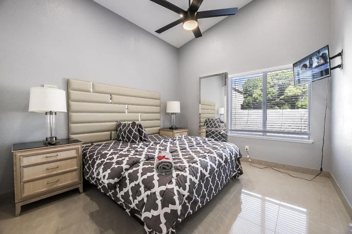 Holiday home Luxury Redefined Indoor Comfort Outdoor Bliss Las Vegas