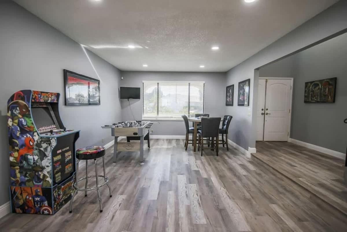 Exclusive Steps From The Vegas Strip