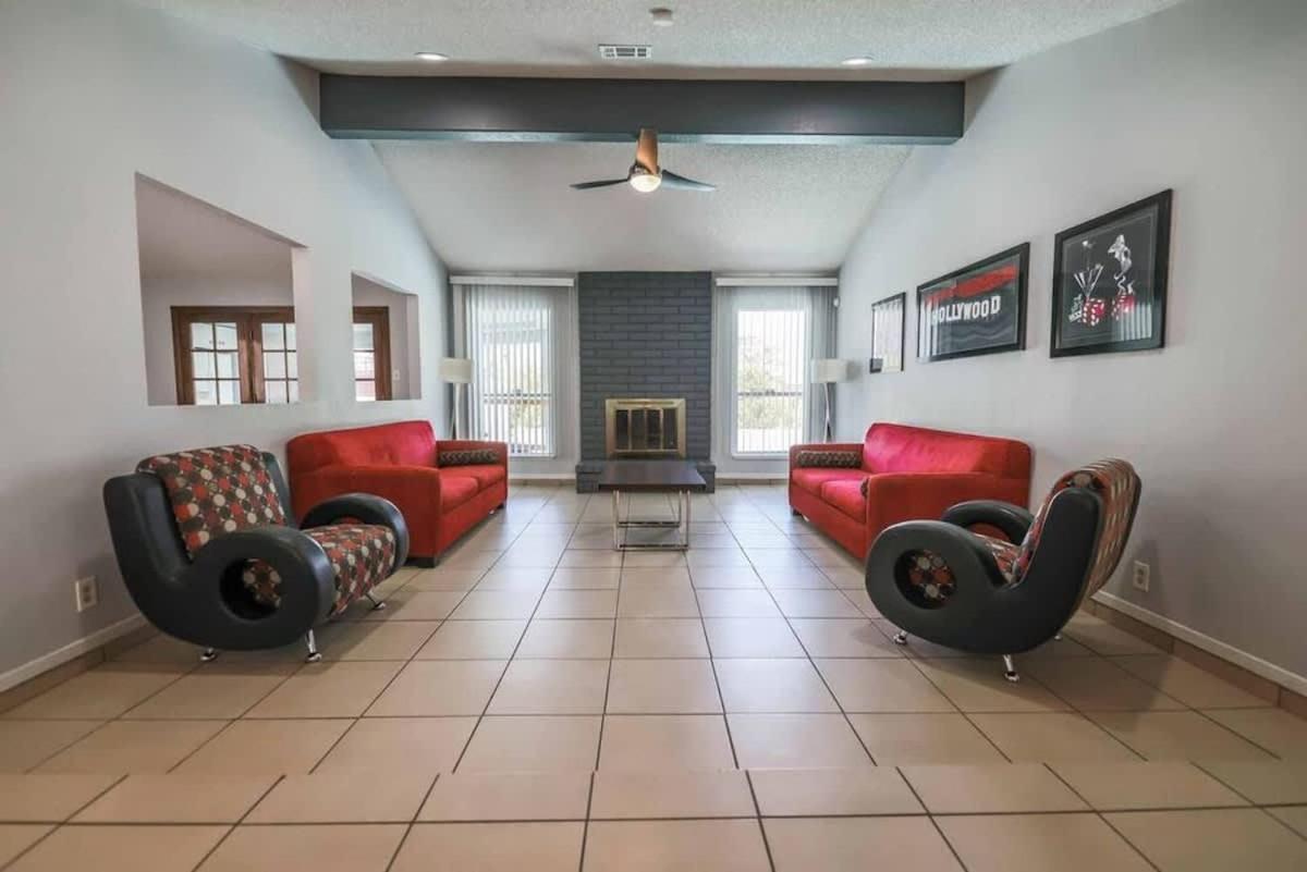 Holiday home Gorgeous Escape With A Pool In Fabulous Vegas