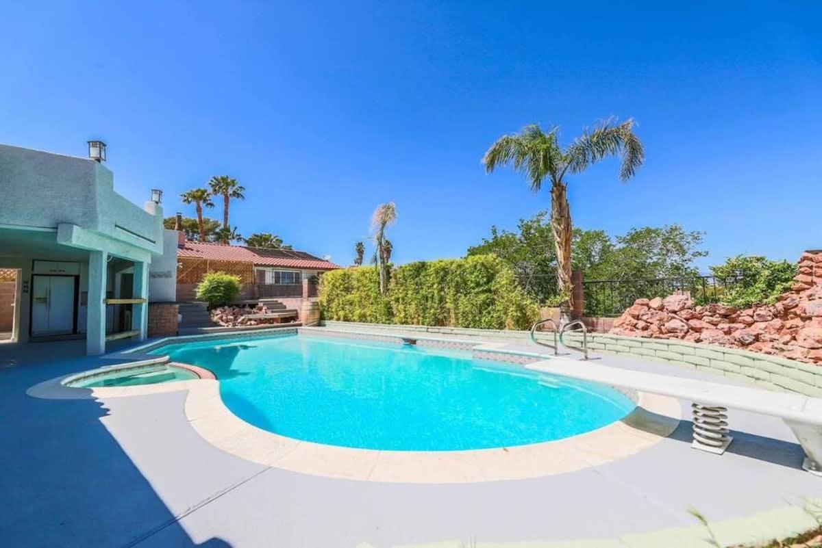 Gorgeous Escape With A Pool In Fabulous Vegas Holiday home *