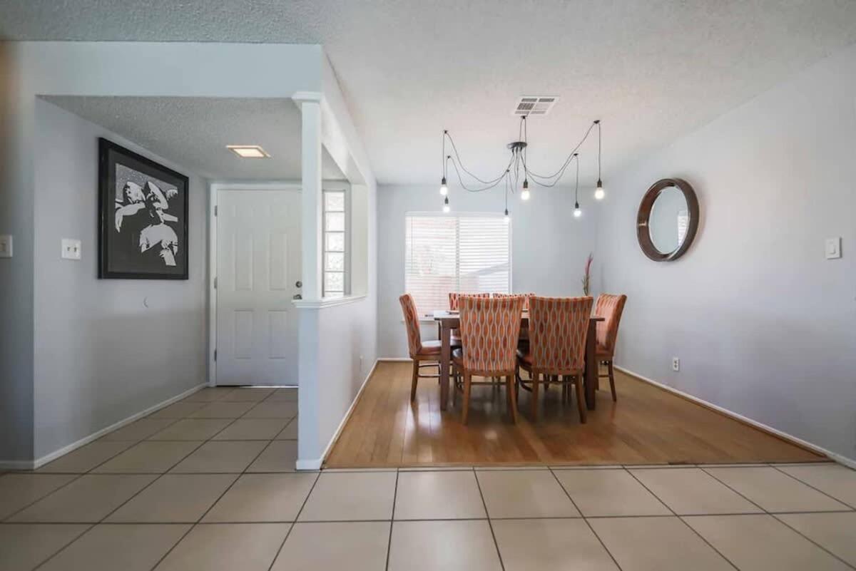 Gorgeous Escape With A Pool In Fabulous Vegas Holiday home *