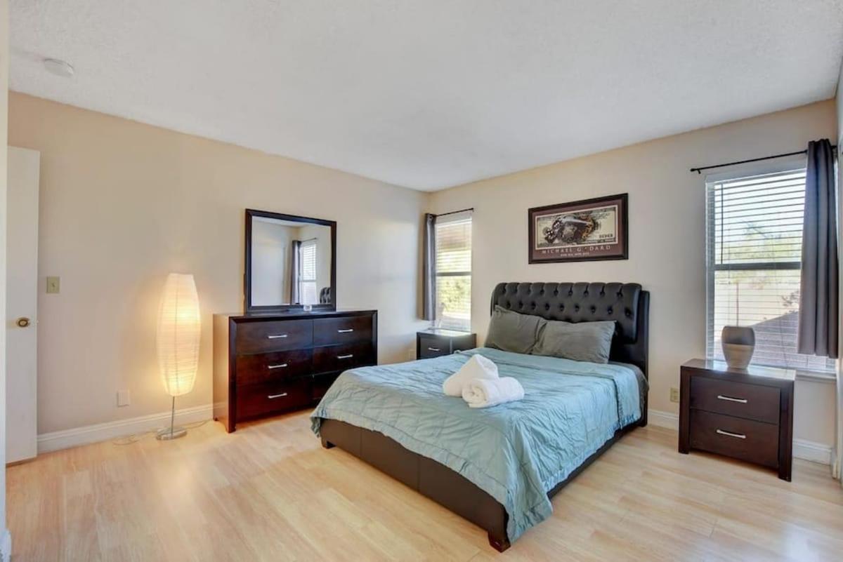 Family-friendly Close To The Strip