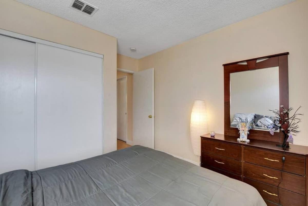 Family-friendly Close To The Strip *