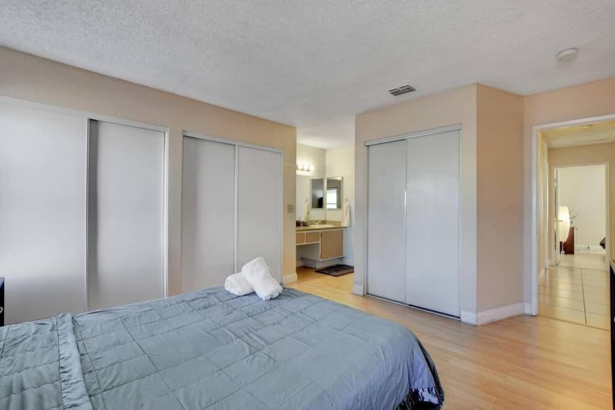 Holiday home Family-friendly Close To The Strip