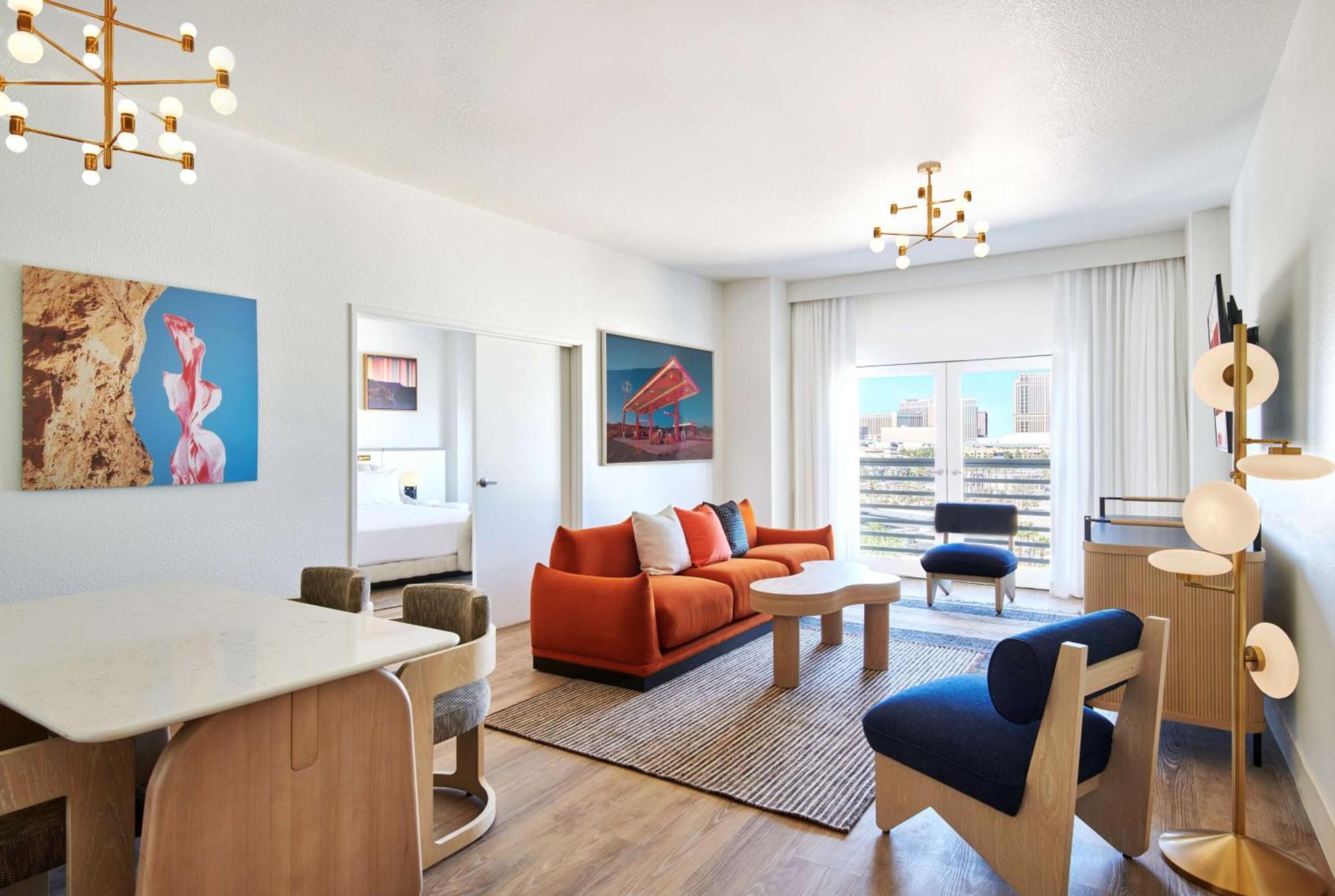 Virgin Las Vegas, Curio Collection By Hilton 4*