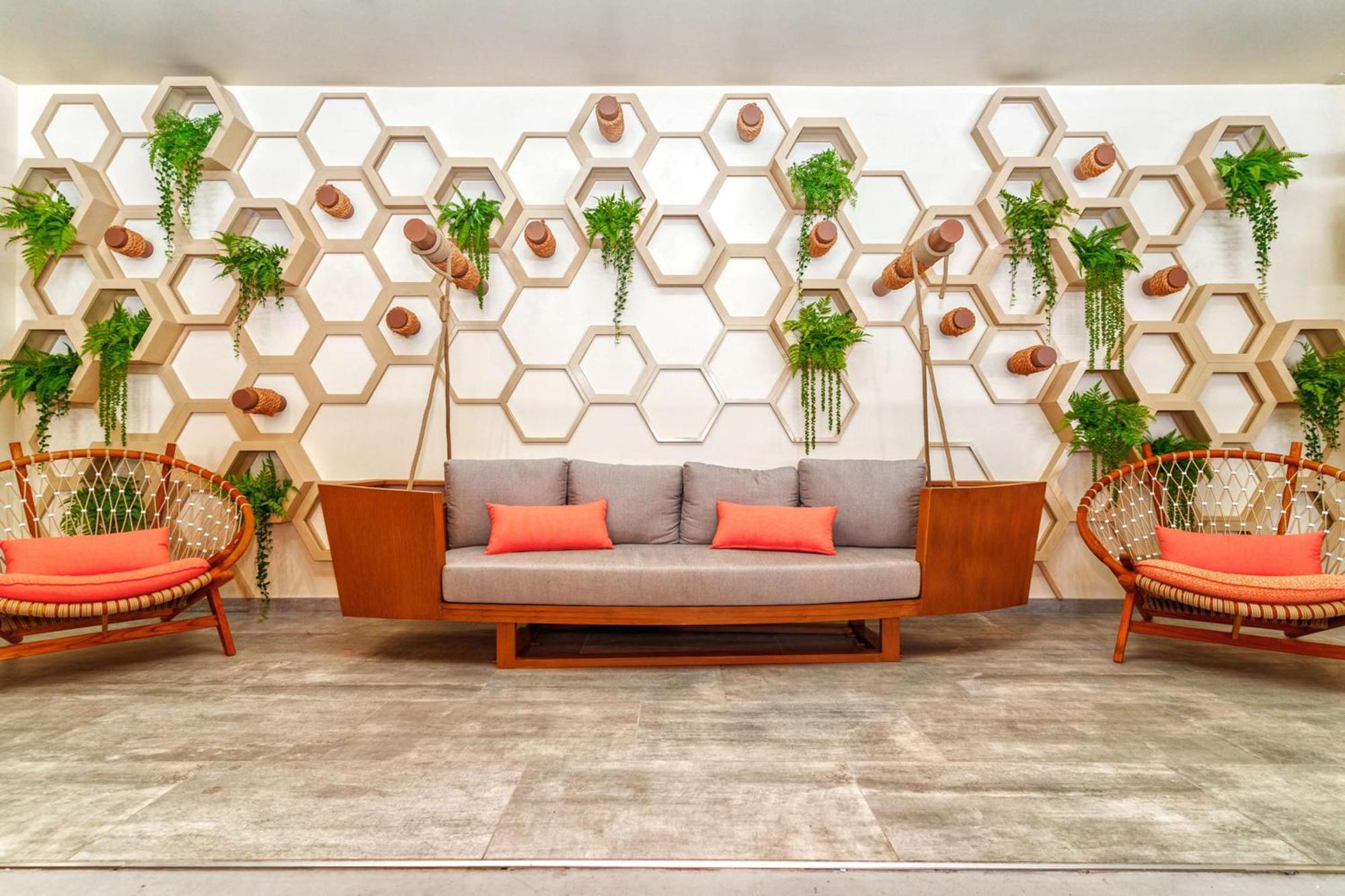 Virgin Las Vegas, Curio Collection By Hilton 4* Las Vegas