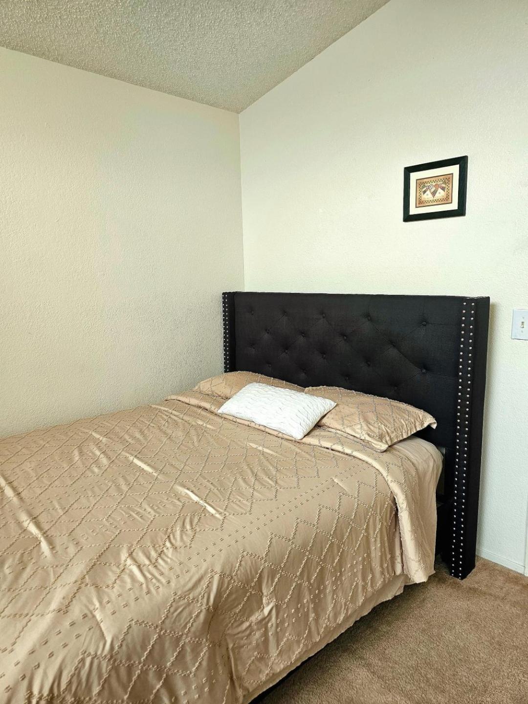 Private Close To Red Rock & Vegas Strip Homestay