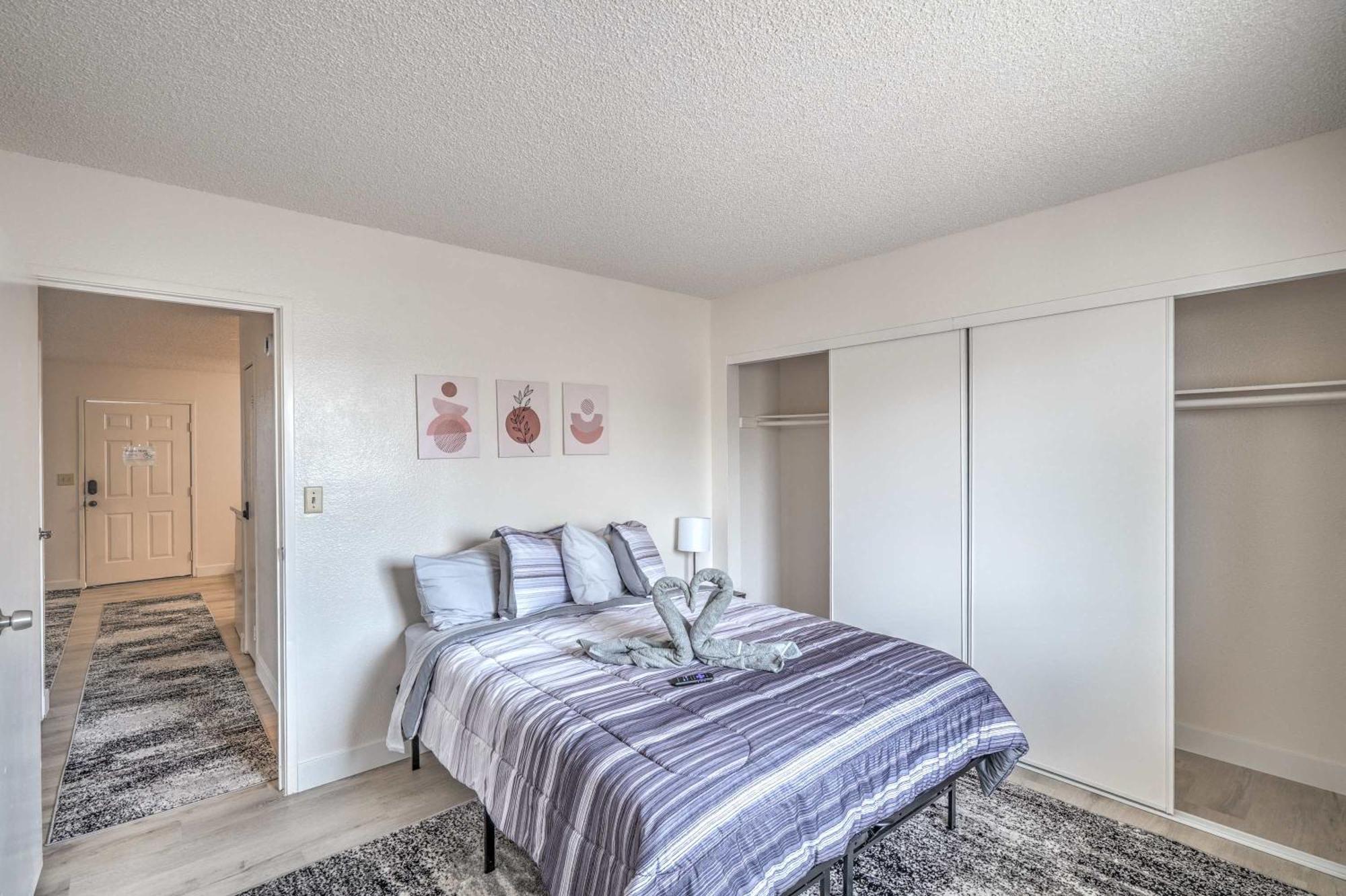 Holiday home Stylish Near Vegas Strip! Sleeps 6! Las Vegas