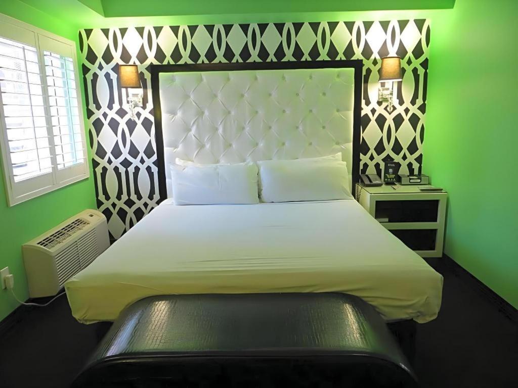 Hotel El Cortez & Casino - 21 And Over Only (adults Only)