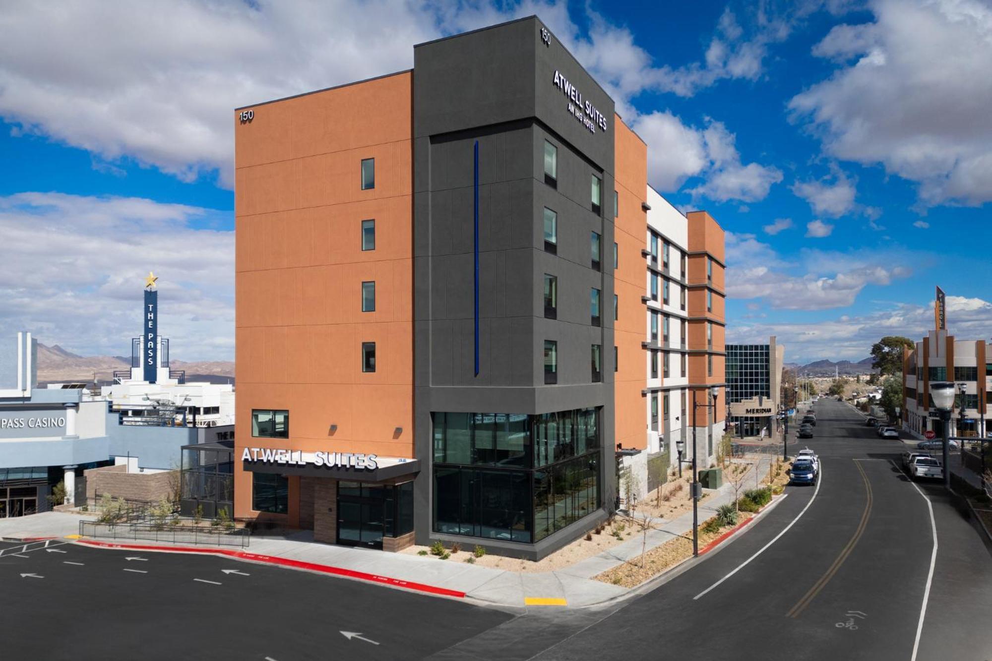 Atwell Henderson - At The Pass By Ihg