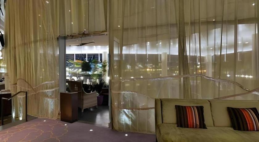 Luxury International By Vdara Las Vegas